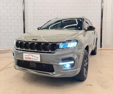 Jeep Commander 2025 Cinza — foto 1 de 3