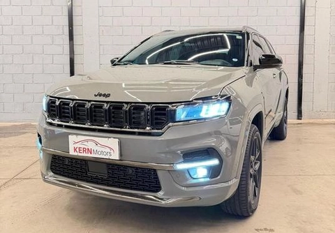 Jeep Commander 2025 Cinza — foto 1 de 3
