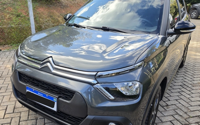 imagem-https://www.socarrao.com.br/sc-vehicle-images-prod/2158750/1787060344750-MjAyNjA2MTZfMTU1MjQyLmpwZw.jpg