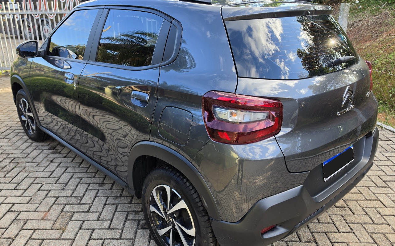 imagem-https://www.socarrao.com.br/sc-vehicle-images-prod/2158750/1787060346287-MjAyNjA2MTZfMTU1MzI1LmpwZw.jpg