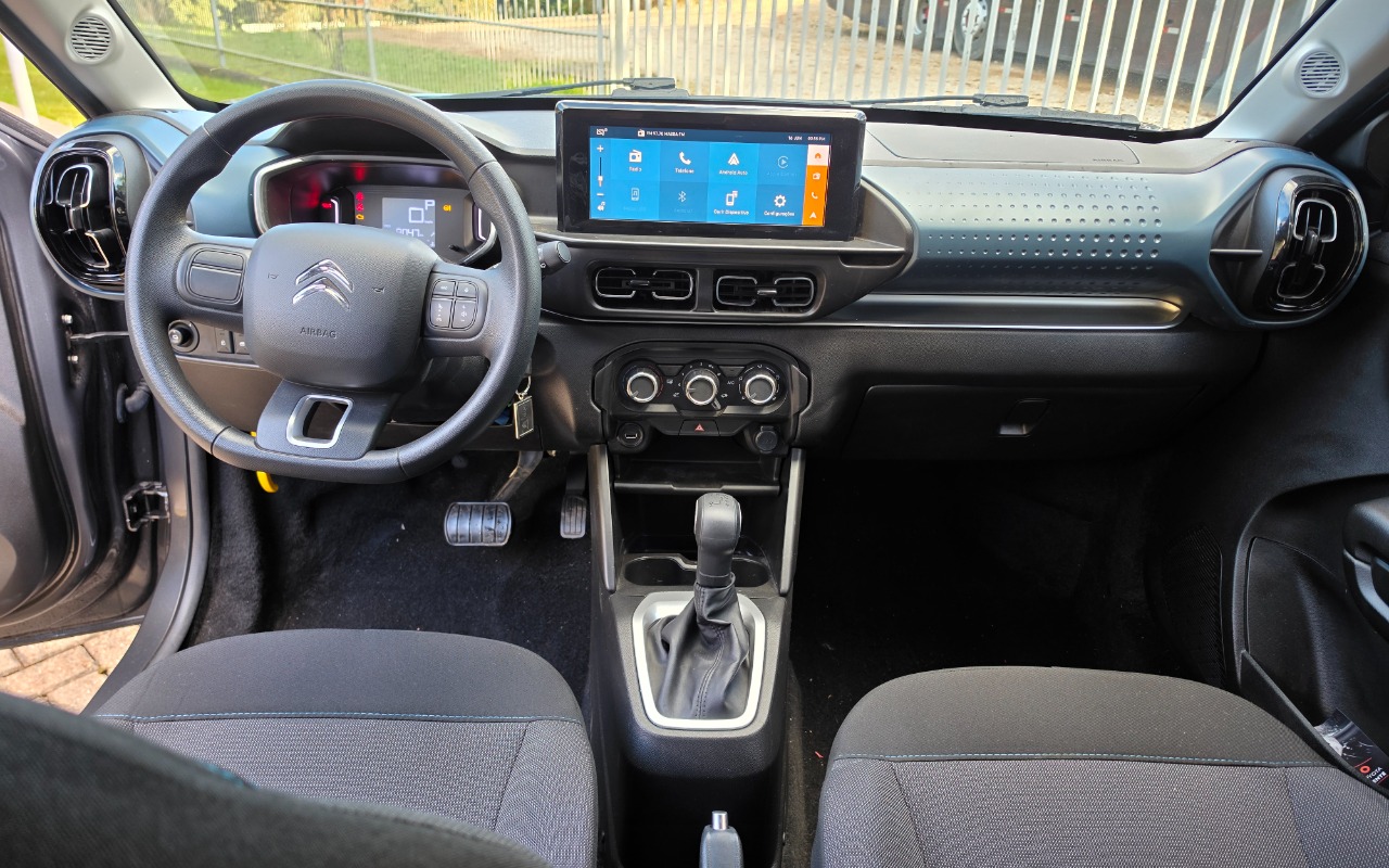 imagem-https://www.socarrao.com.br/sc-vehicle-images-prod/2158750/1787060346599-MjAyNjA2MTZfMTU1NTEzLmpwZw.jpg