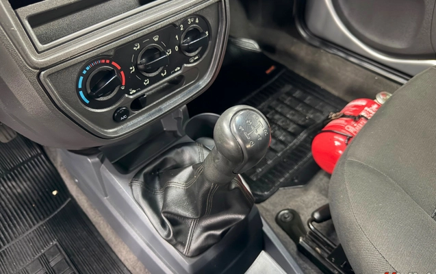 imagem-https://www.socarrao.com.br/sc-vehicle-images-prod/2158795/1788289608131-003_57dd79db4de201b4609614917a35baf9.png
