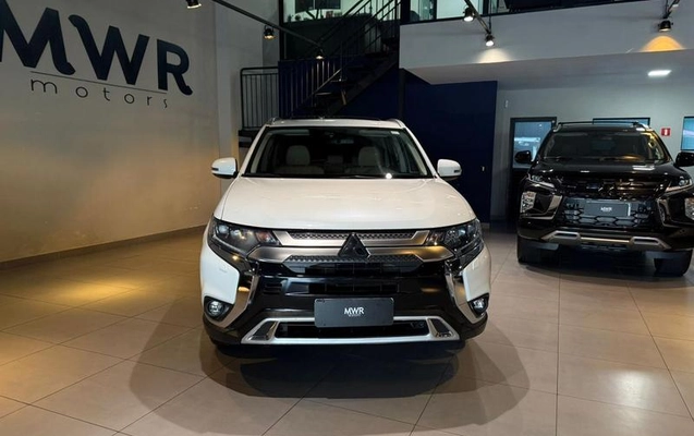 imagem-https://www.socarrao.com.br/sc-vehicle-images-prod/2159458/1791226760093-8175470_2_B_e9a1820fd3.jpeg