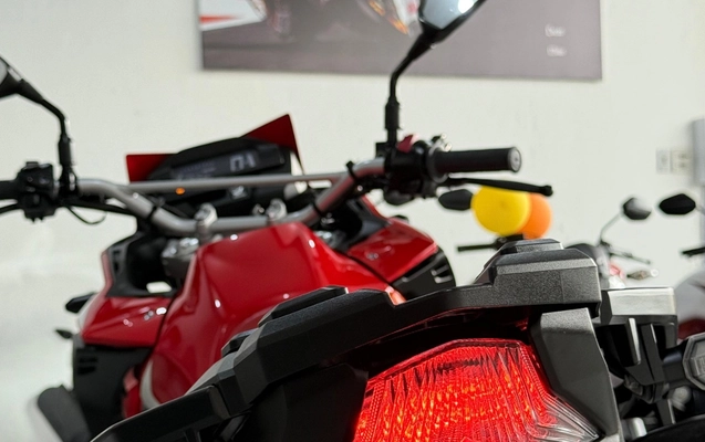 imagem-https://www.socarrao.com.br/sc-vehicle-images-prod/2159477/1781639718593-V2hhdHNBcHAgSW1hZ2UgMjAyNS0wOS0wNCBhdCAxNi4wMS41OSAoMikuanBlZw.jpeg