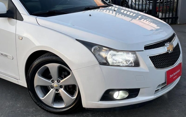 imagem-https://www.socarrao.com.br/sc-vehicle-images-prod/2159518/1781786763369-8193073_11_B_c3eb9615ac.jpeg