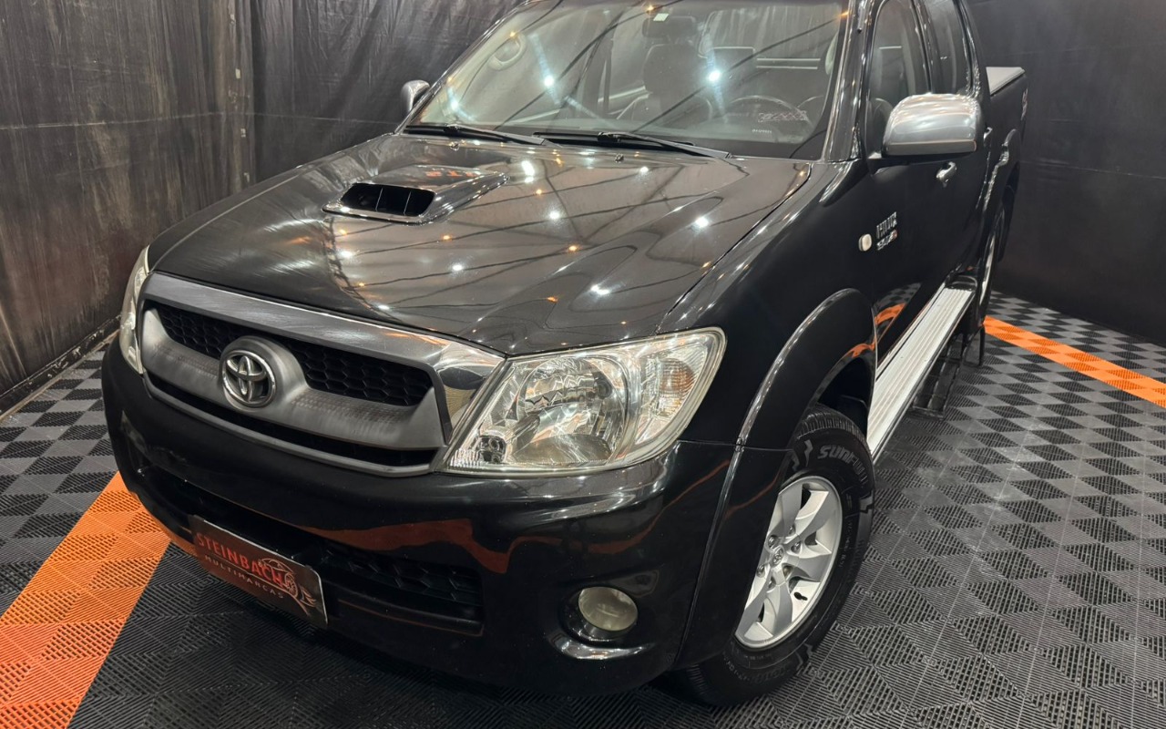imagem-https://www.socarrao.com.br/sc-vehicle-images-prod/2159528/1781640555479-VG95b3RhIEhpbHV4IFNSViBDRCA0eDQgQ29tcGxldGEgMjAxMSBTdGVpbmJhY2ggTXVsdGltYXJjYXMgZW0gU2FudG8gQW1hcm8gZGEgSW1wZXJhdHJpeiBTQyAyLmpwZWc.jpeg