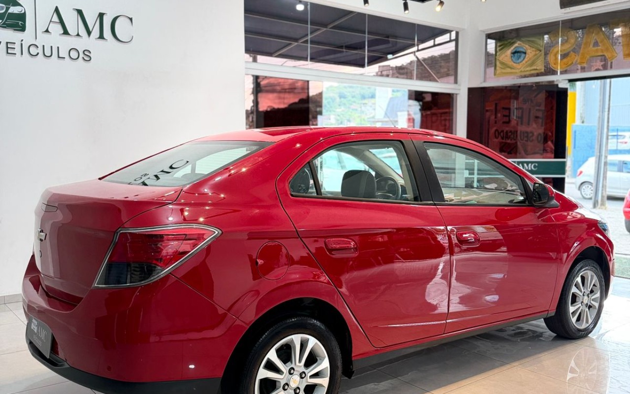 imagem-https://www.socarrao.com.br/sc-vehicle-images-prod/2159616/1781641644966-V2hhdHNBcHAgSW1hZ2UgMjAyNi0wNi0xNiBhdCAxNS4yMC4yMiAoMSkuanBlZw.jpeg