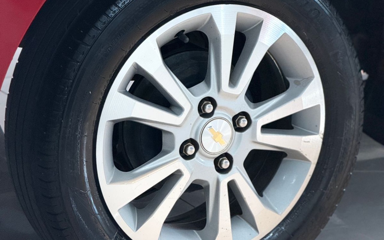 imagem-https://www.socarrao.com.br/sc-vehicle-images-prod/2159616/1781641645985-V2hhdHNBcHAgSW1hZ2UgMjAyNi0wNi0xNiBhdCAxNS4yMC4yMiAoMikuanBlZw.jpeg