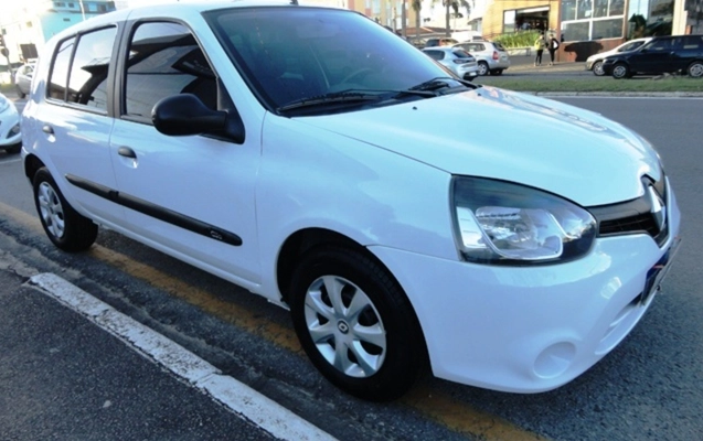 imagem-https://www.socarrao.com.br/sc-vehicle-images-prod/2159669/1781641859749-RFNDMDQ2NzMuSlBH.JPG
