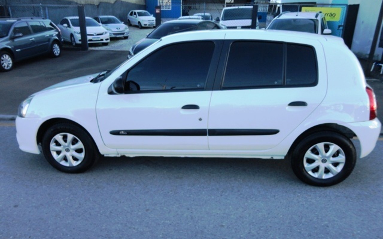 imagem-https://www.socarrao.com.br/sc-vehicle-images-prod/2159669/1781641860332-RFNDMDQ2NzcuSlBH.JPG