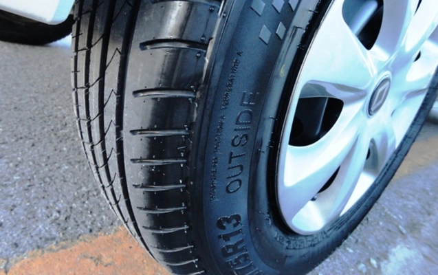 imagem-https://www.socarrao.com.br/sc-vehicle-images-prod/2159669/1781641862511-RFNDMDQ2ODIuSlBH.JPG