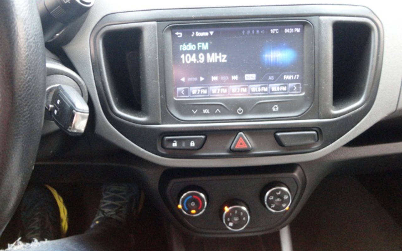 imagem-https://www.socarrao.com.br/sc-vehicle-images-prod/2159712/1783532210670-RFNDMDQ3OTMuSlBH.JPG