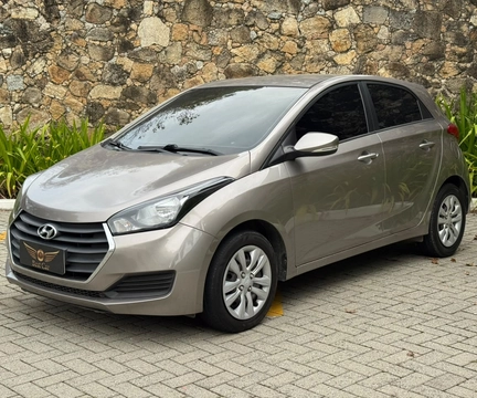 Hyundai HB20 2018 Prata — foto 1 de 3