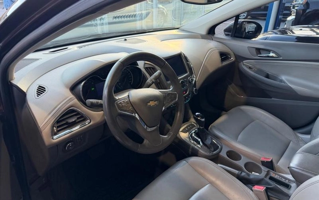 imagem-https://www.socarrao.com.br/sc-vehicle-images-prod/2159811/1783950893308-8193314_5_B_f87e2a0281.jpeg