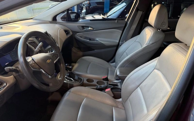 imagem-https://www.socarrao.com.br/sc-vehicle-images-prod/2159811/1783950893309-8193314_6_B_e5cee7b9a3.jpeg