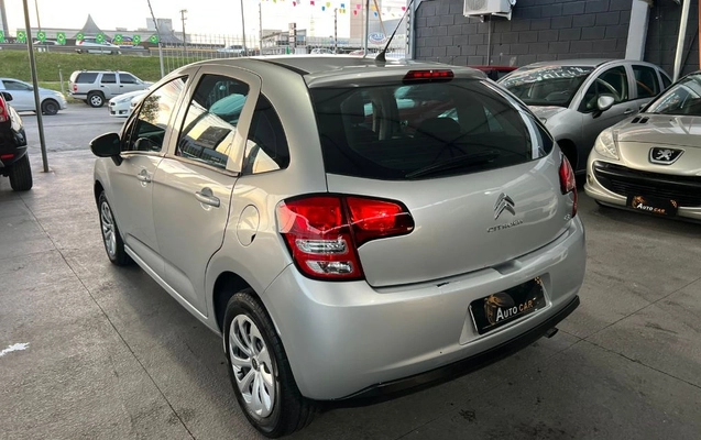 imagem-https://www.socarrao.com.br/sc-vehicle-images-prod/2159844/1788975317608-gb-343caa4.jpg