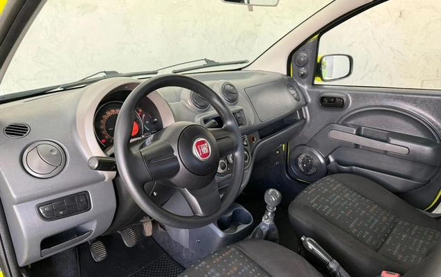 imagem-https://www.socarrao.com.br/sc-vehicle-images-prod/2159918/1784734780298-1082133_3_B_57501800a0.jpeg