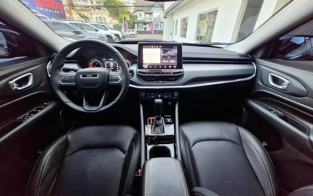 imagem-https://www.socarrao.com.br/sc-vehicle-images-prod/2159984/1789565648561-8139478_10_B_d55966a6e4.jpeg