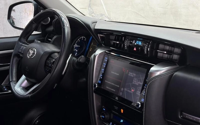 imagem-https://www.socarrao.com.br/sc-vehicle-images-prod/2160147/1787342418608-7991879_0_B_c503ffae59.jpeg