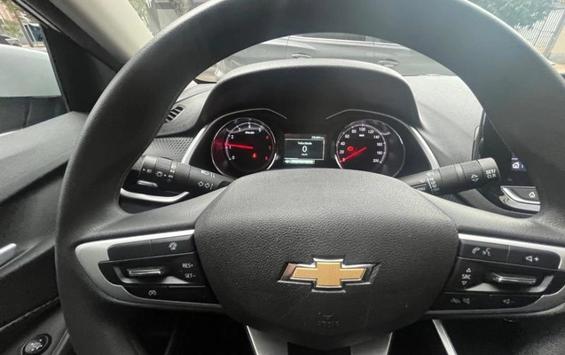 imagem-https://www.socarrao.com.br/sc-vehicle-images-prod/2160225/1789409566928-8193438_8_B_dea217fc00.jpeg