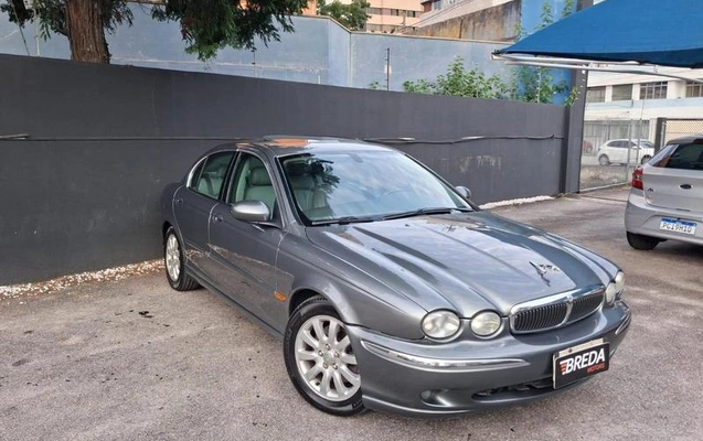 imagem-https://www.socarrao.com.br/sc-vehicle-images-prod/2160290/1786975319399-8034691_5_B_d66195d434.jpeg