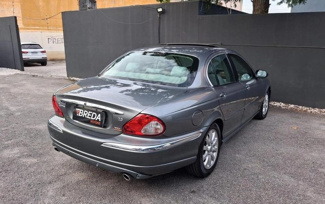 imagem-https://www.socarrao.com.br/sc-vehicle-images-prod/2160290/1786975319408-8034691_15_B_0b8edf5e38.jpeg