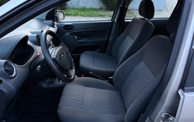 imagem-https://www.socarrao.com.br/sc-vehicle-images-prod/2160312/1781644605517-OS5qcGVn.jpeg