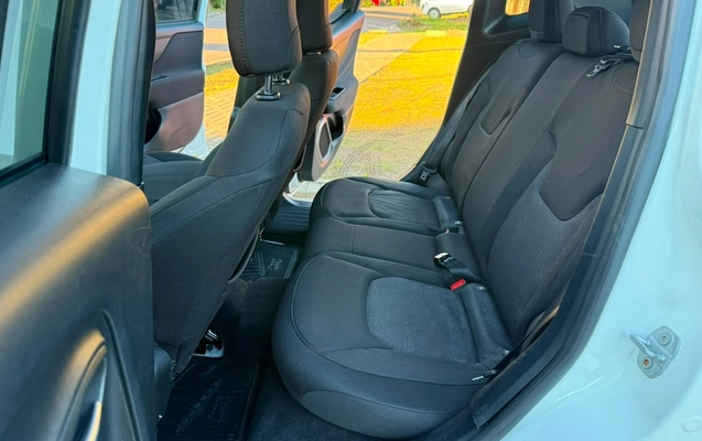 imagem-https://www.socarrao.com.br/sc-vehicle-images-prod/2164851/1781657339665-V2hhdHNBcHAgSW1hZ2UgMjAyNi0wNi0xNSBhdCAxOS4xNS4zNSAoMSkuanBlZw.jpeg
