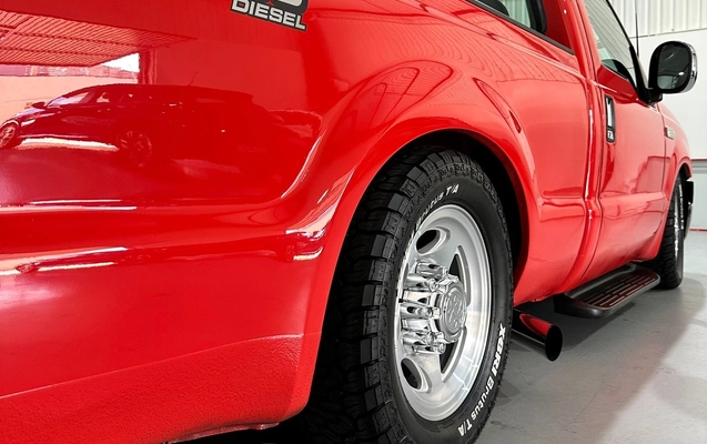 imagem-https://www.socarrao.com.br/sc-vehicle-images-prod/2165679/1781725637267-12f7725c-270e-48a7-84f9-78526a985b31.jpg
