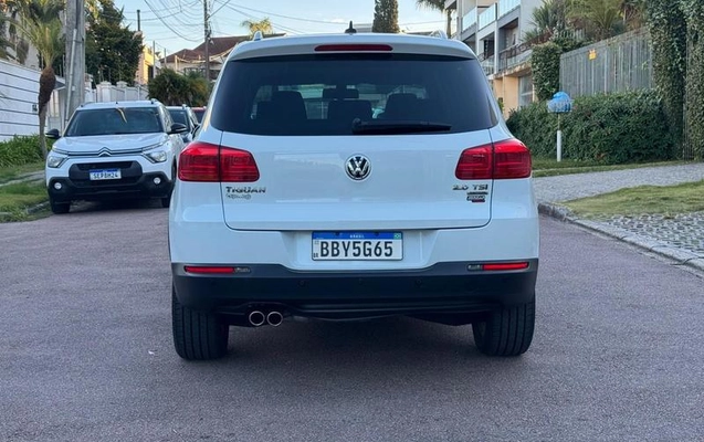 imagem-https://www.socarrao.com.br/sc-vehicle-images-prod/2165764/1788960291121-8193716_17_B_9c0a04071b.jpeg