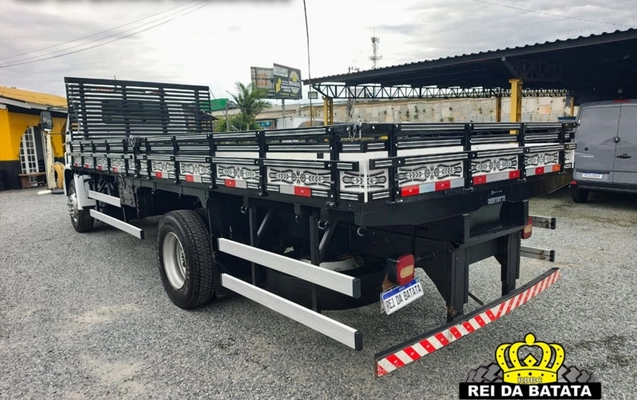 imagem-https://www.socarrao.com.br/sc-vehicle-images-prod/2174376/1781697163511-NC5qcGc.jpg