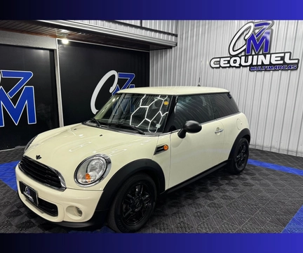 MINI ONE 1.6 Mec. 2013 Branco — foto 1 de 3