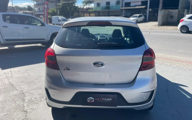 imagem-https://www.socarrao.com.br/sc-vehicle-images-prod/2174707/1781700435135-535cbe0b5e134dff88ec9450cf40c7d0_1781700323424.jpg