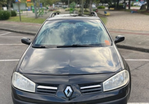 Renault Megane 2012 Preto — foto 1 de 3