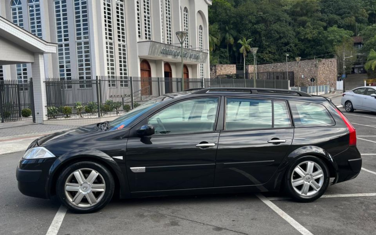 imagem-https://www.socarrao.com.br/sc-vehicle-images-prod/2174710/1781700463760-SU1HLTIwMjYwNjE2LVdBMDE4NSgxKS5qcGc.jpg