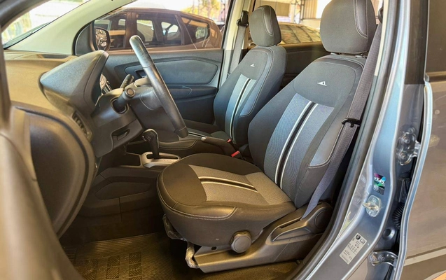 imagem-https://www.socarrao.com.br/sc-vehicle-images-prod/2174727/1782231871093-8eda4bb39f3c493384c4c8d44eedbbc0_1781632624451.jpg
