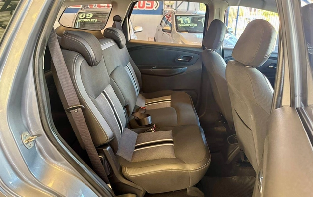 imagem-https://www.socarrao.com.br/sc-vehicle-images-prod/2174727/1782231871101-2d6dc28d8b534b74b61f2cac7fc6e809_1781632624504.jpg