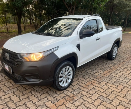 Fiat Strada 2024 Branco — foto 1 de 3