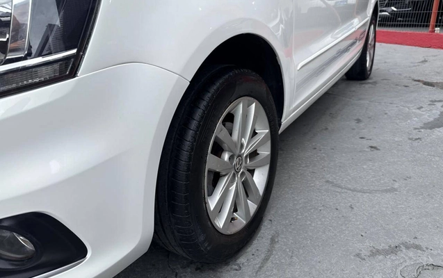 imagem-https://www.socarrao.com.br/sc-vehicle-images-prod/2174751/1787711501034-42d9897afea84dc8ab02b6df6b35e419_1781701659028.jpg