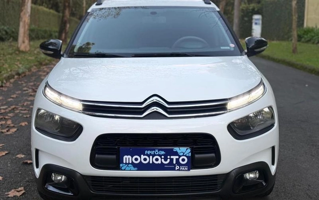 imagem-https://www.socarrao.com.br/sc-vehicle-images-prod/2174762/1787767631728-8161070_7_B_27490d9b86.jpeg