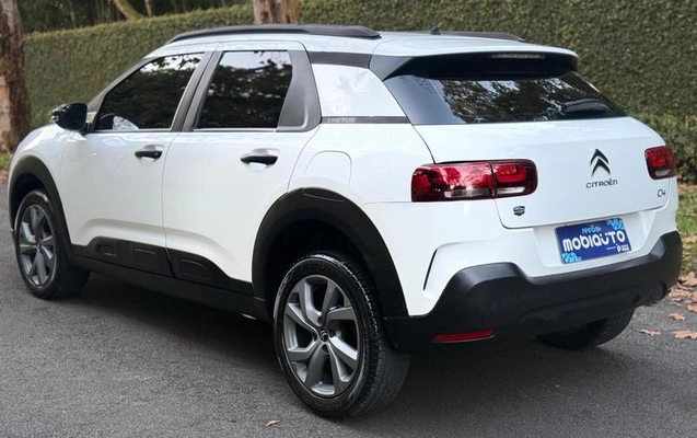 imagem-https://www.socarrao.com.br/sc-vehicle-images-prod/2174762/1787767631734-8161070_2_B_faf9f90916.jpeg