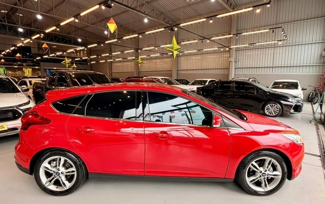 imagem-https://www.socarrao.com.br/sc-vehicle-images-prod/2174790/1781702394239-00d4347e-b112-42dc-b8f7-7276fd1b51bc.jpg
