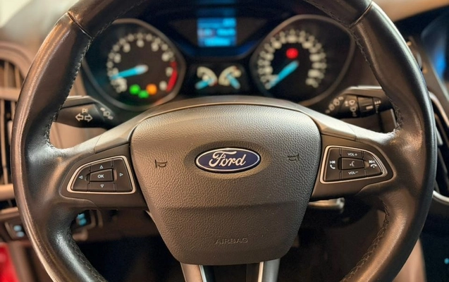 imagem-https://www.socarrao.com.br/sc-vehicle-images-prod/2174790/1781702394239-86652ec5-984c-4f48-9be6-34f4c50325de.jpg