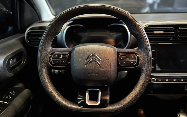 imagem-https://www.socarrao.com.br/sc-vehicle-images-prod/2174808/1781703123678-5_051423.jpg