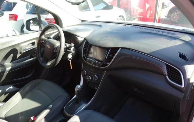 imagem-https://www.socarrao.com.br/sc-vehicle-images-prod/2174928/1791227156366-8194648_16_B_3ce3b80169.jpeg