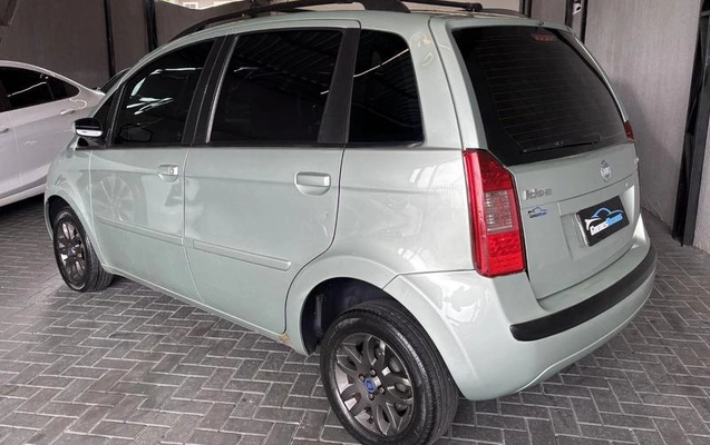 imagem-https://www.socarrao.com.br/sc-vehicle-images-prod/2174939/1789390403835-8192965_12_B_f2547a9743.jpeg