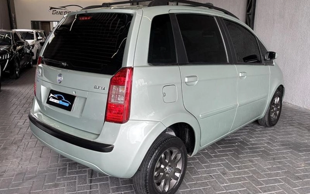imagem-https://www.socarrao.com.br/sc-vehicle-images-prod/2174939/1789390403839-8192965_14_B_0ee1b2b659.jpeg
