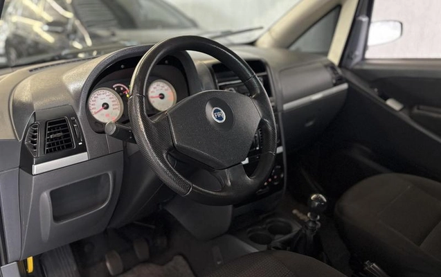 imagem-https://www.socarrao.com.br/sc-vehicle-images-prod/2174939/1789390403842-8192965_1_B_c16ce4cb31.jpeg