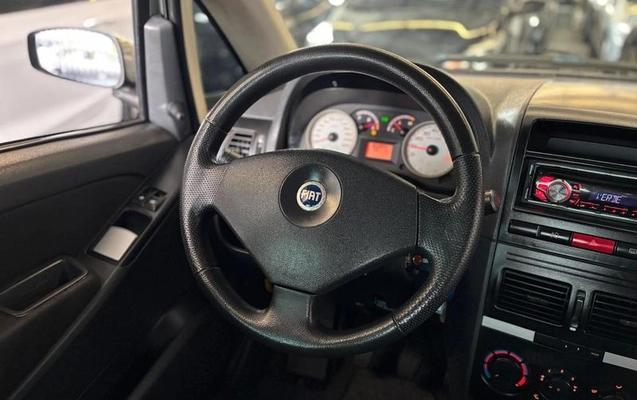 imagem-https://www.socarrao.com.br/sc-vehicle-images-prod/2174939/1789390403848-8192965_9_B_07173d1e97.jpeg