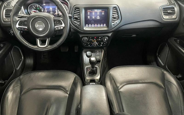 imagem-https://www.socarrao.com.br/sc-vehicle-images-prod/2174993/1788273237192-8142864_3_B_c1a90caac3.jpeg